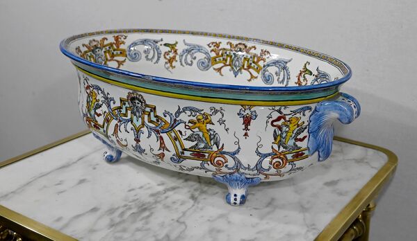 Jardinière en faïence de gien, style renaissance – début xxe