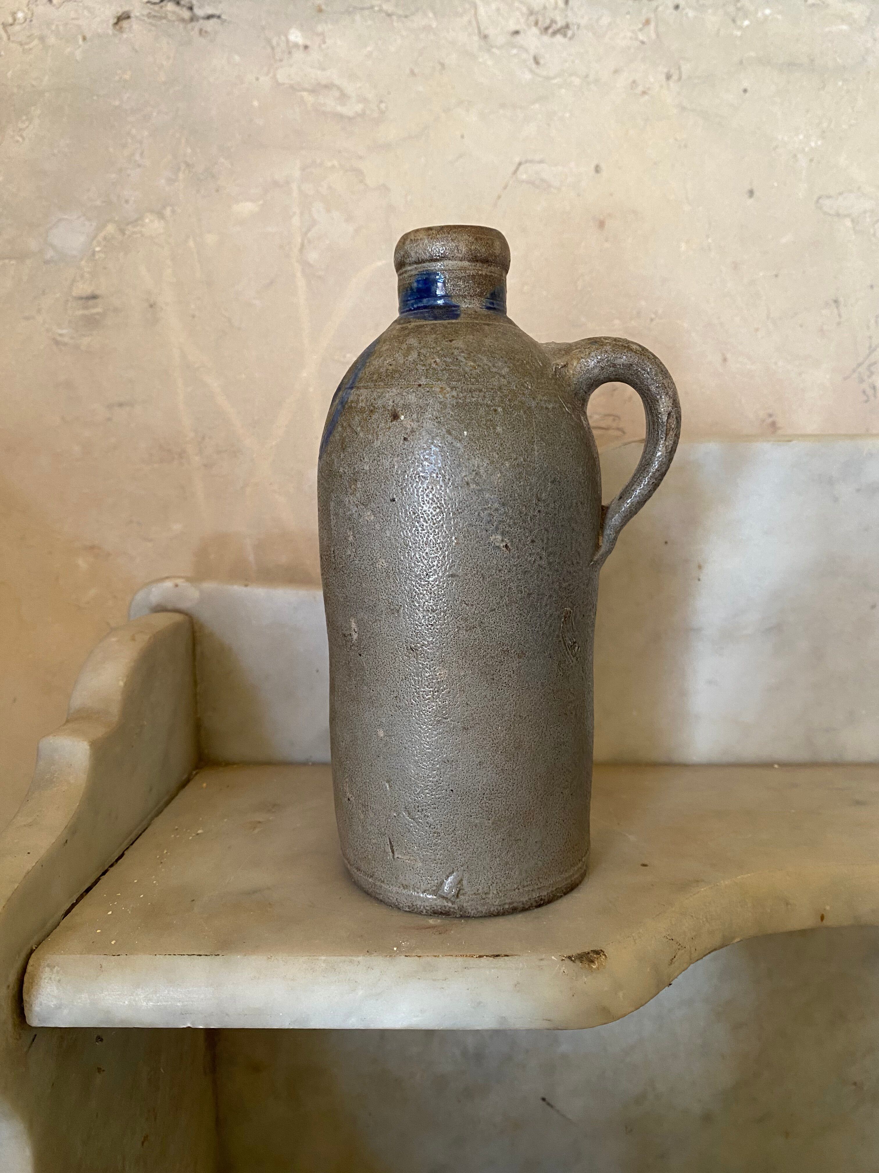 Ancient stoneware pottery from Alsace
