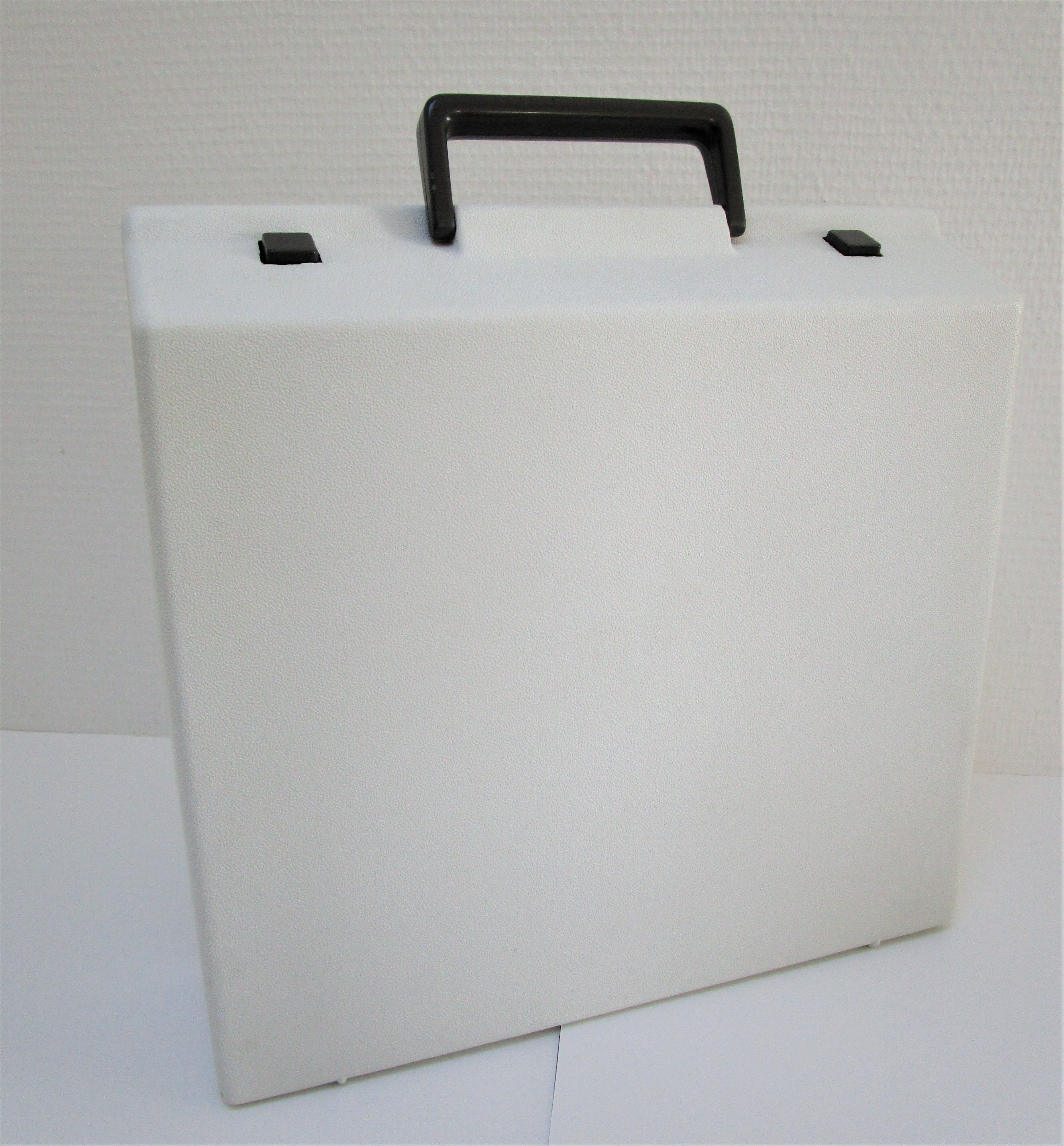 Olympia traveller typewriter luxury 70s