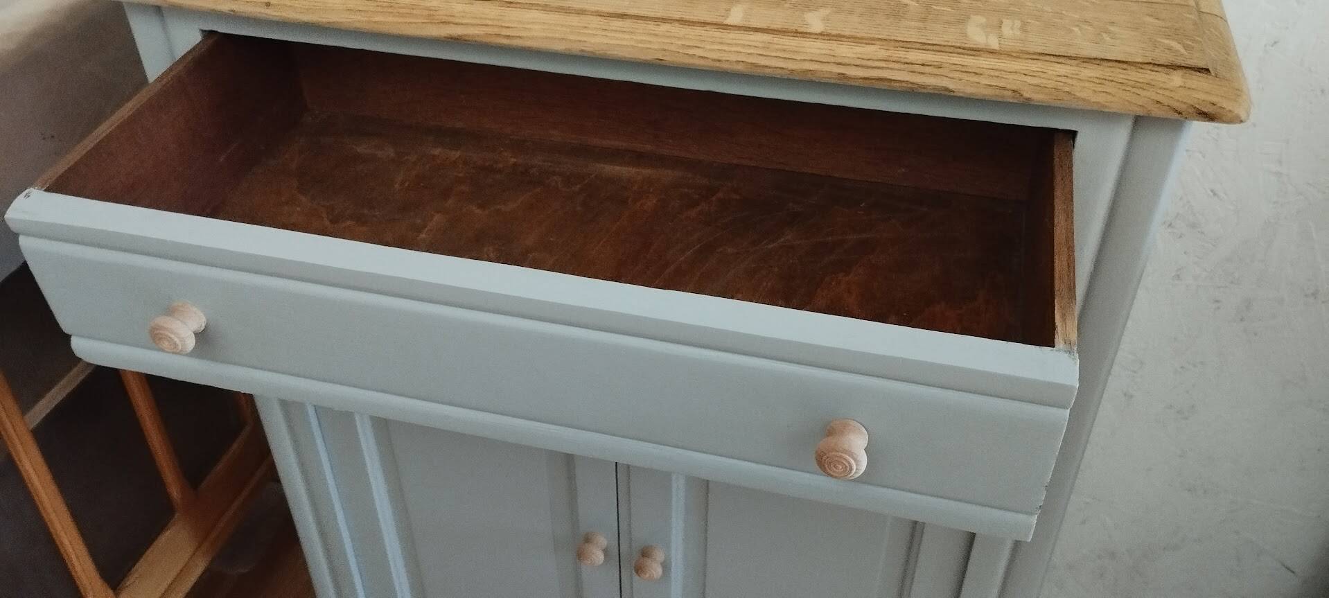 Sideboard, occasional piece of furniture