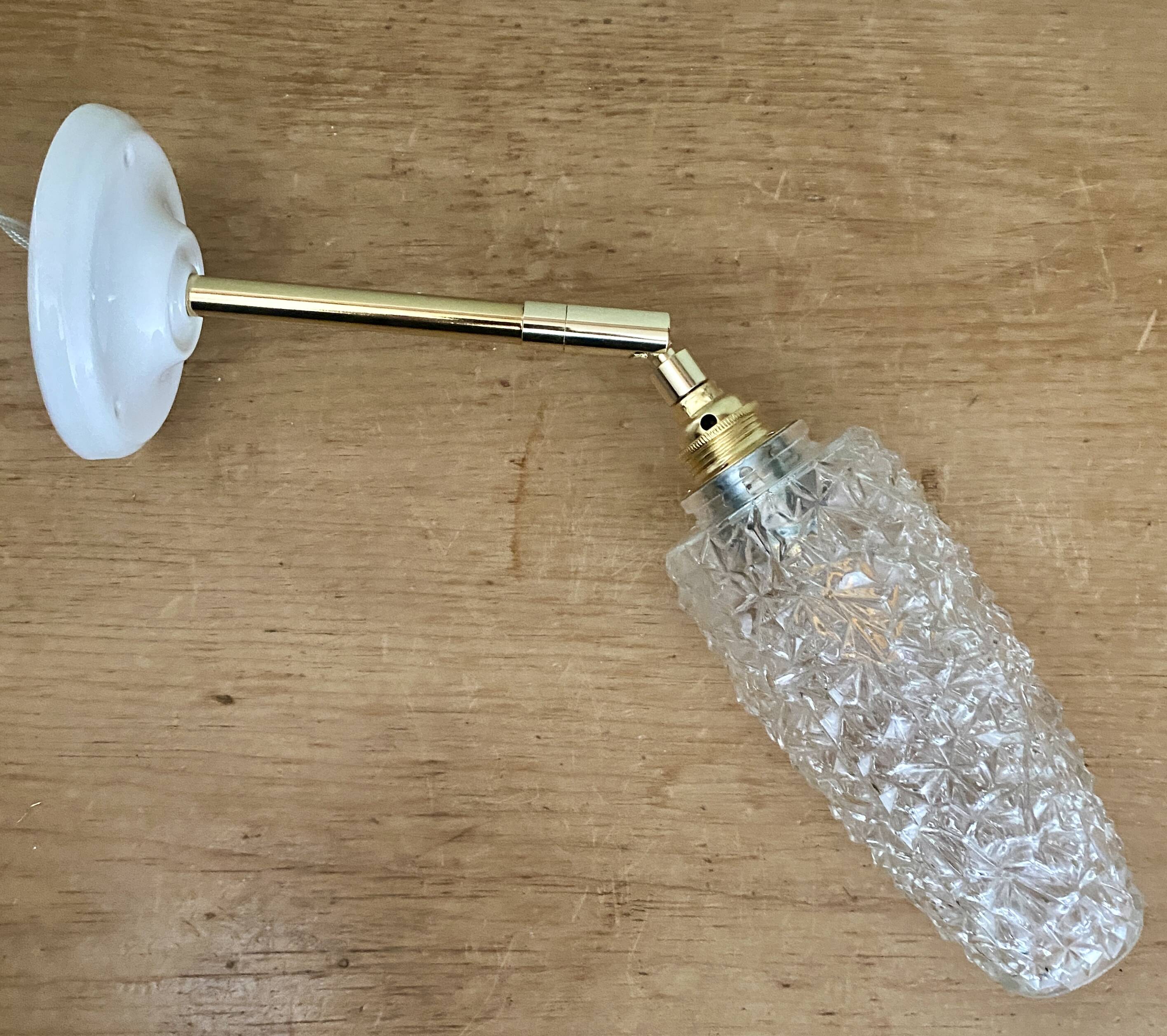 Vintage tulip wall light in diamond-point glass