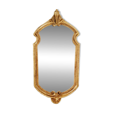 Miroir en bois doré à la feuille d'or