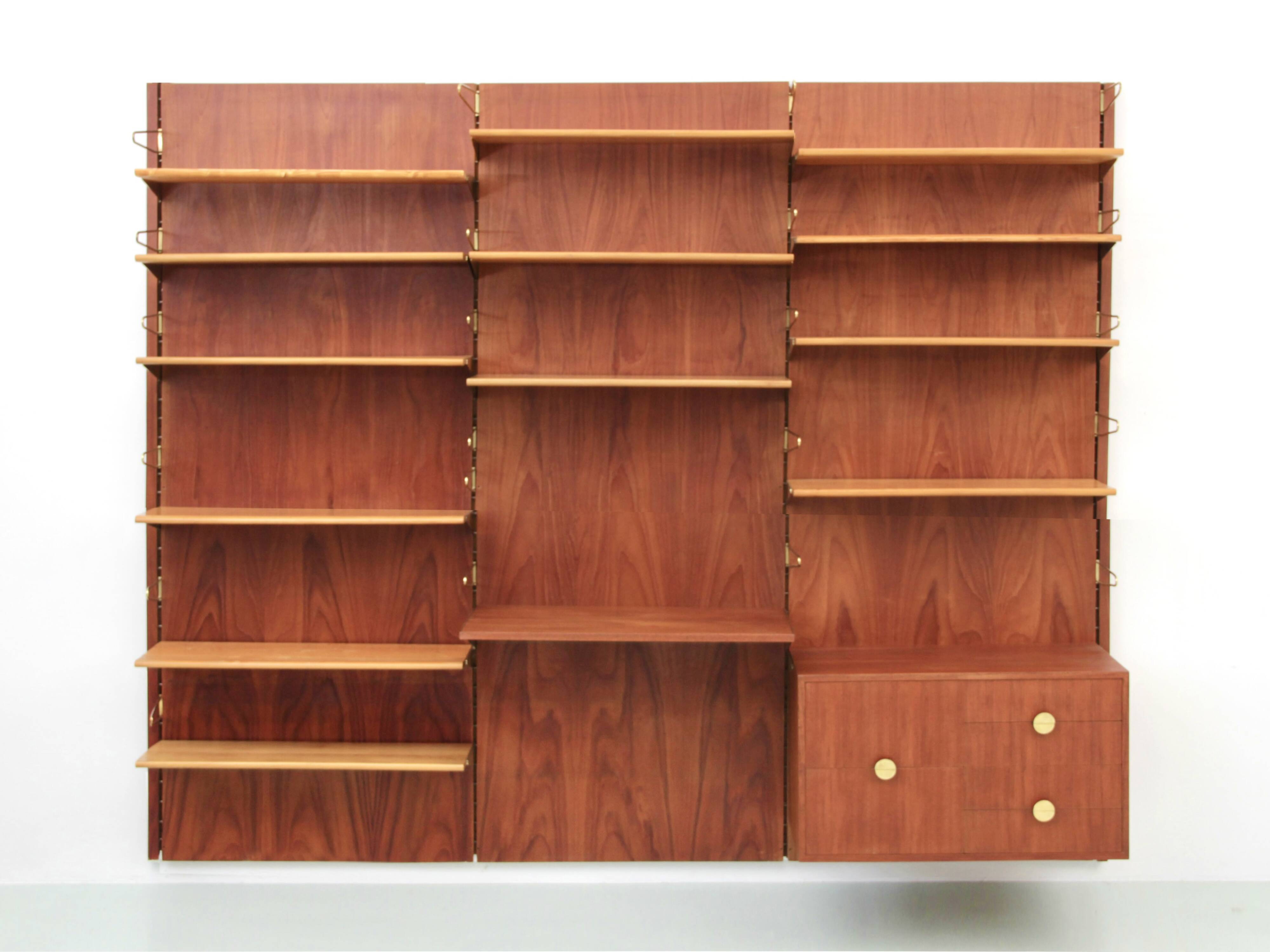 BO71 modular teak bookcase by Finn Juhl