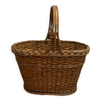 Wicker basket