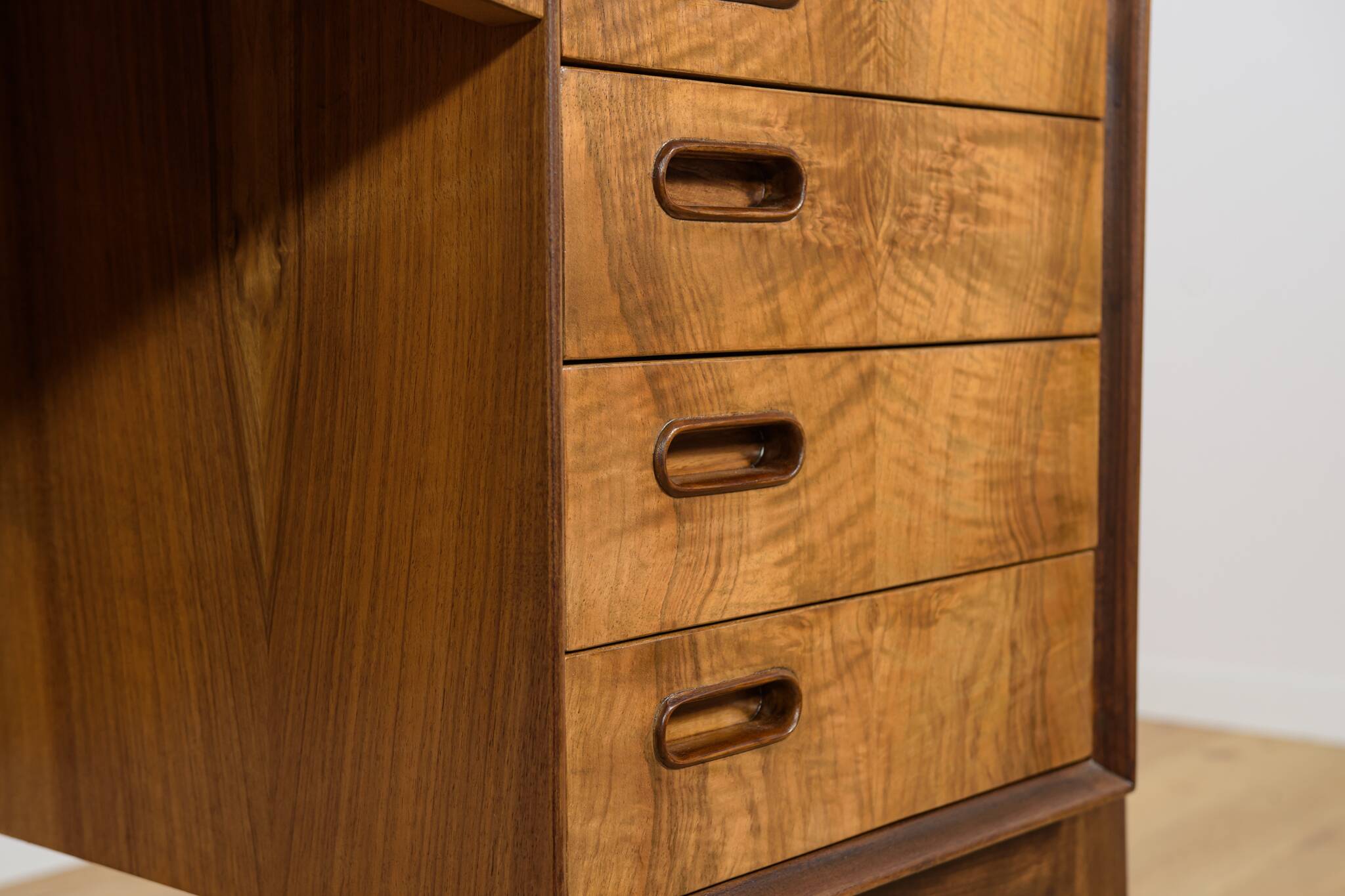 Mid-Century Walnut Desk by Svend Åge Madsen for H.P. Hansen, Denmark, 1960s