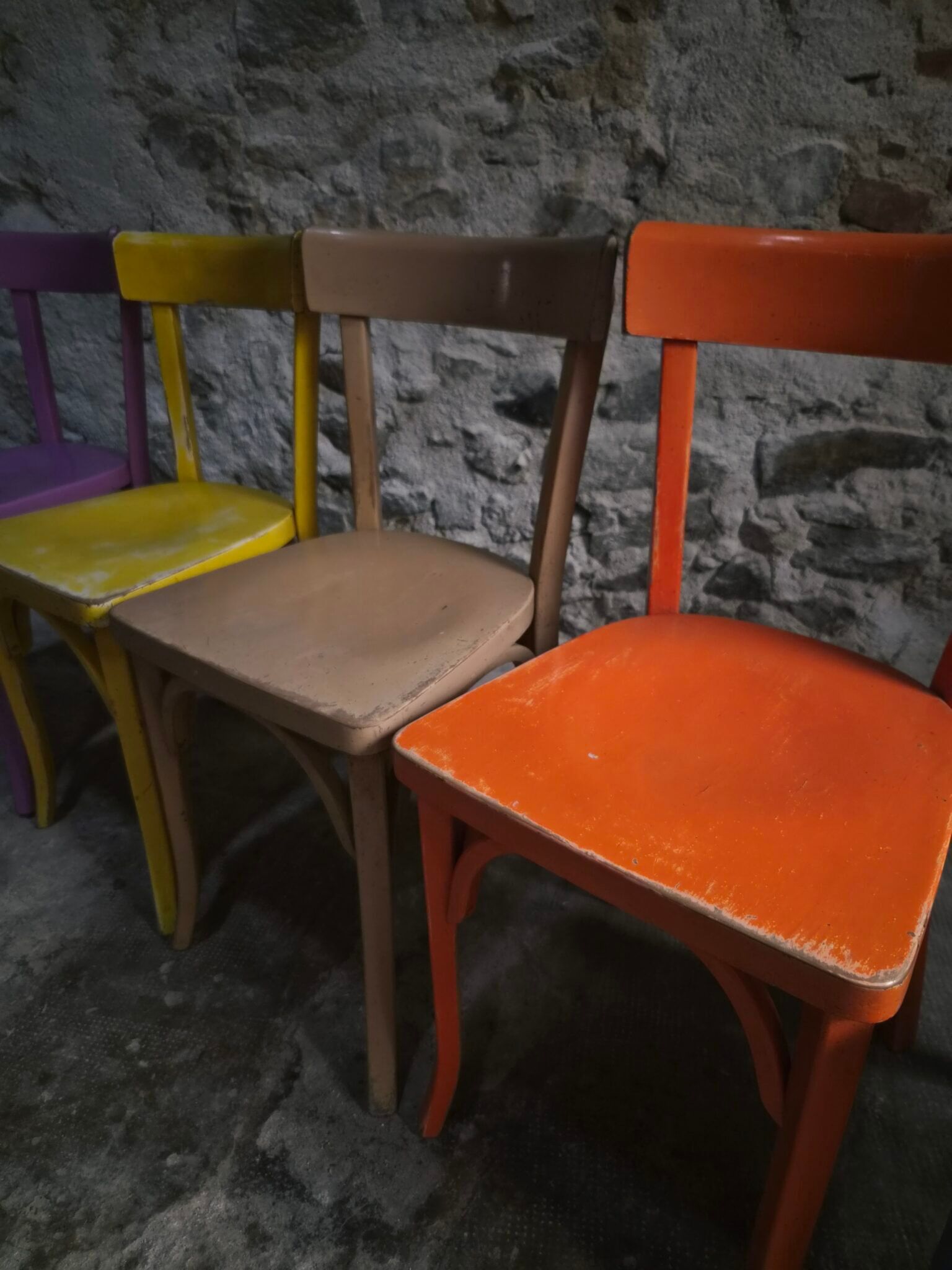 Chaises bistrot françaises Baumann en couleurs variées, lot de 6, années 1950