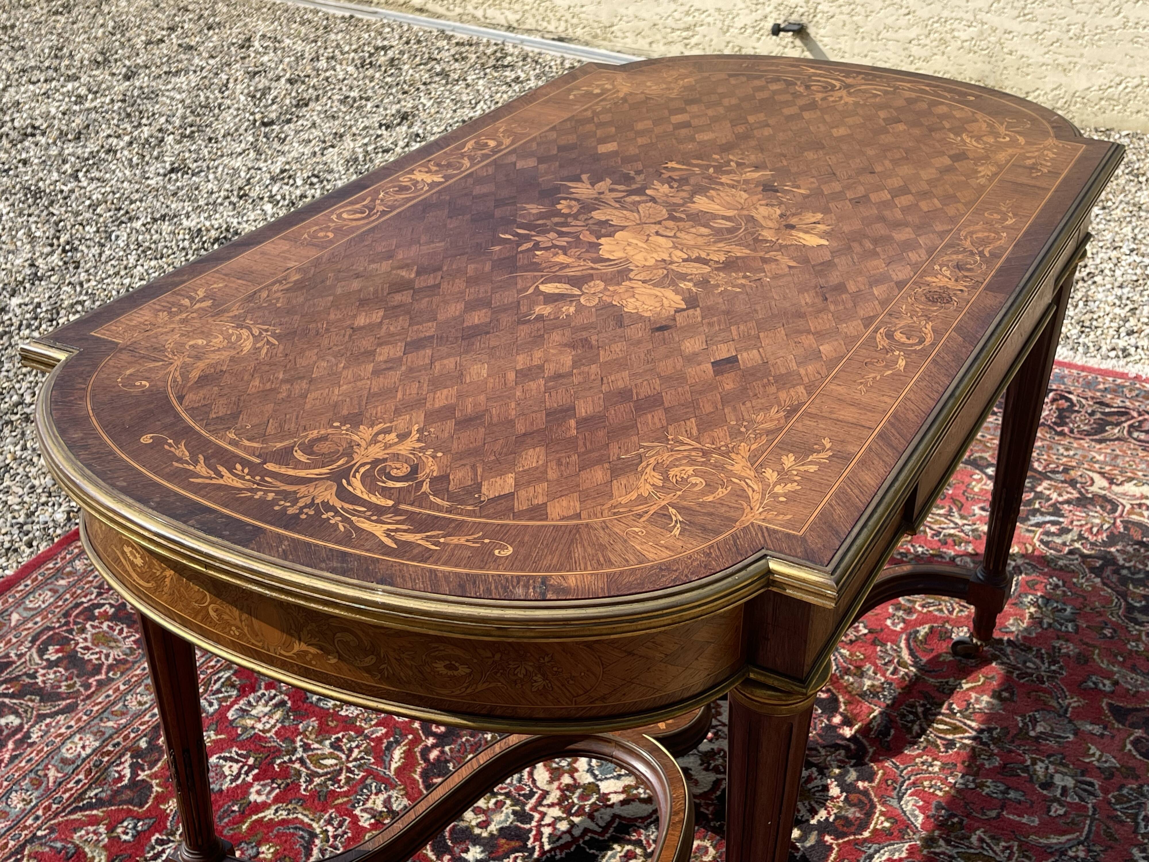 Middle Table Marquetry and Bronze Napoleon III Era - NINETEENTH