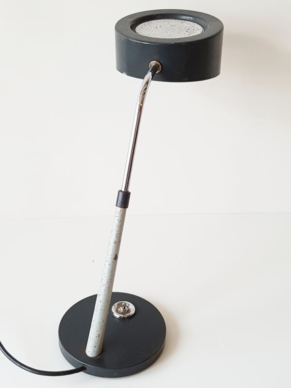 Lampe de bureau gris foncé en tôle et tôle perforée 1950 1960 vintage 50's 60's