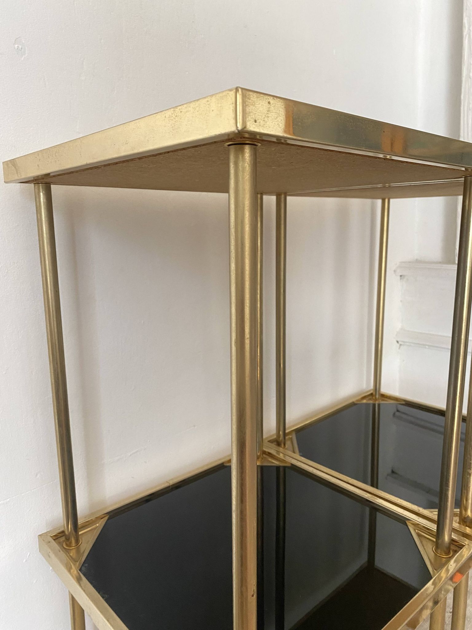Tables de chevet ou bouts de canapé années 70-80