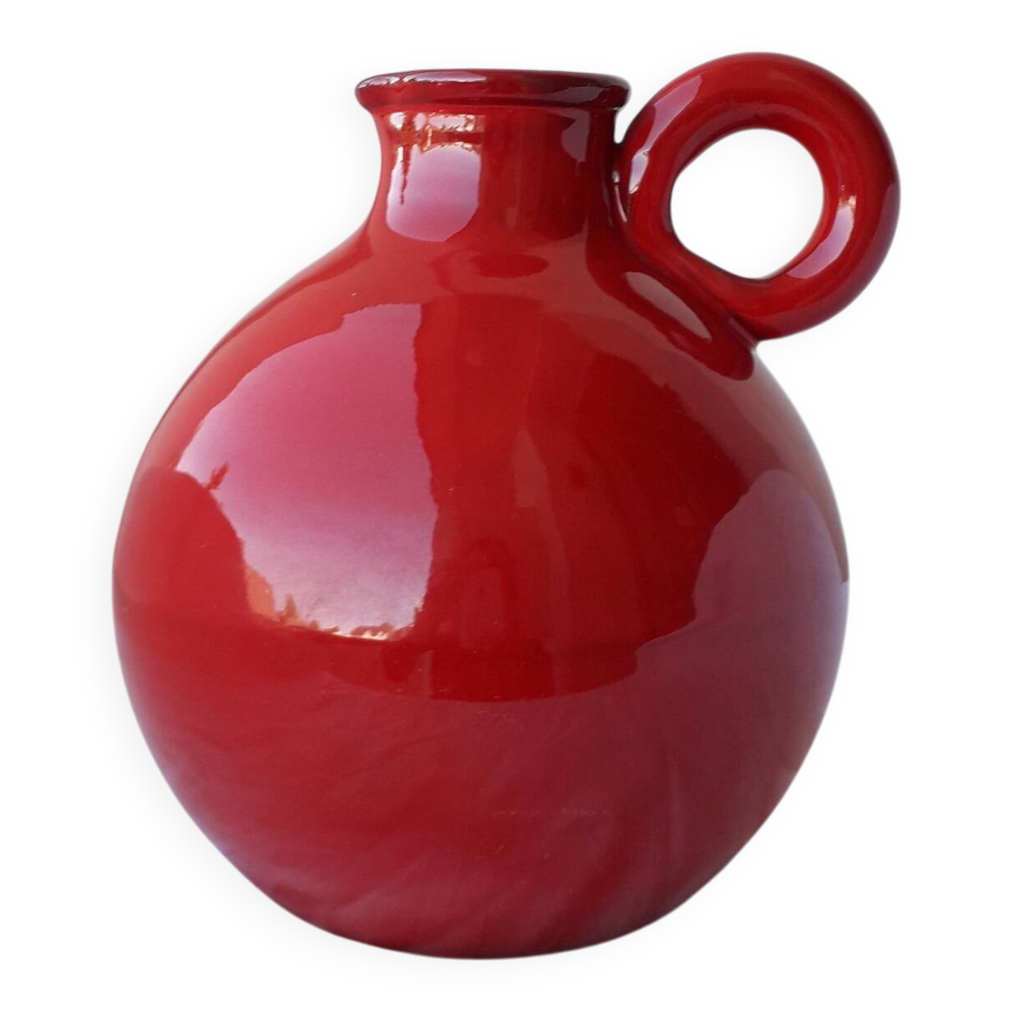 Pichet rouge en céramique