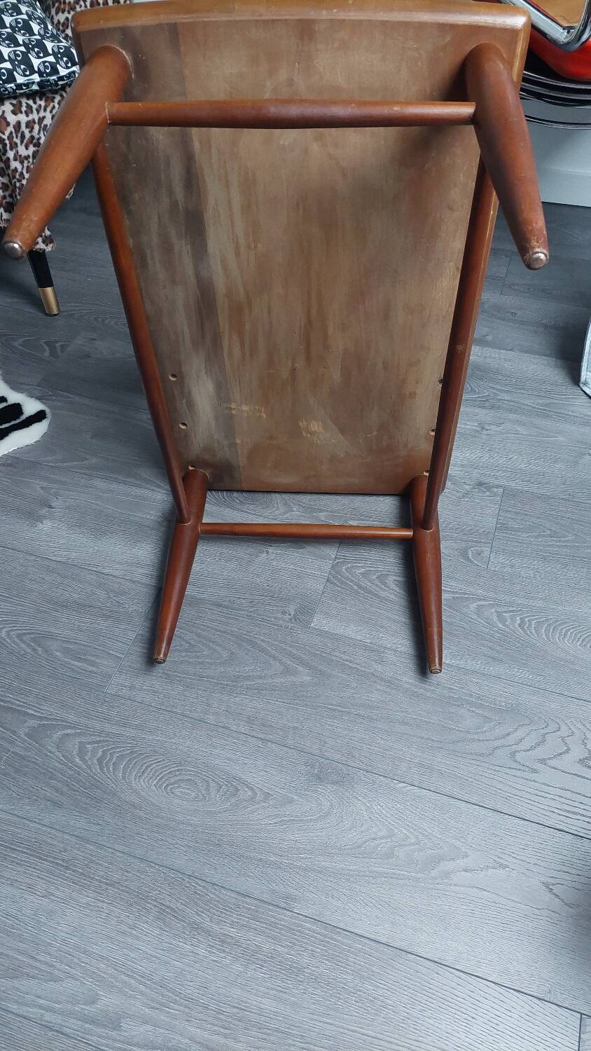Occasional coffee table
