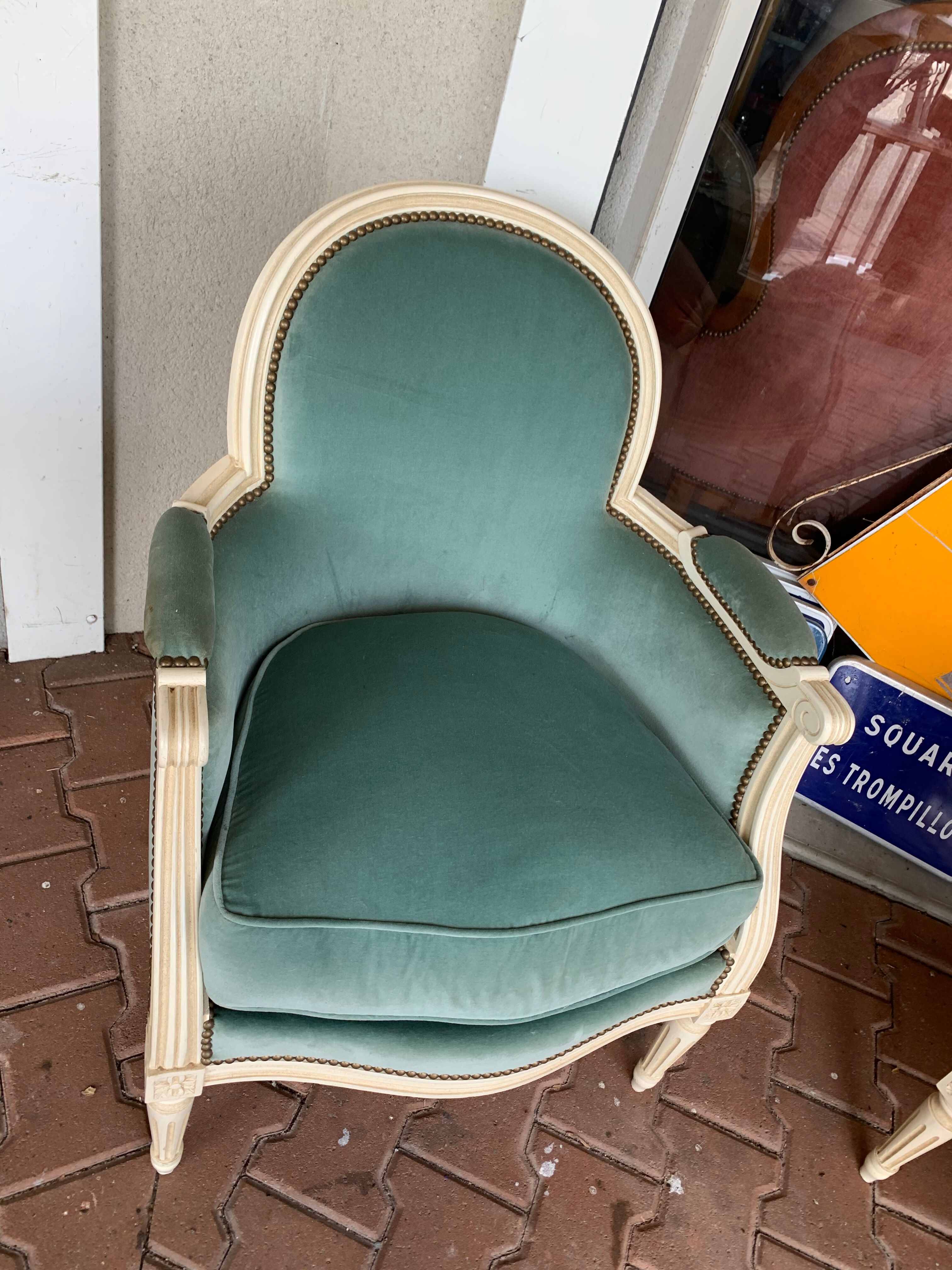 Paire de fauteuils bergére