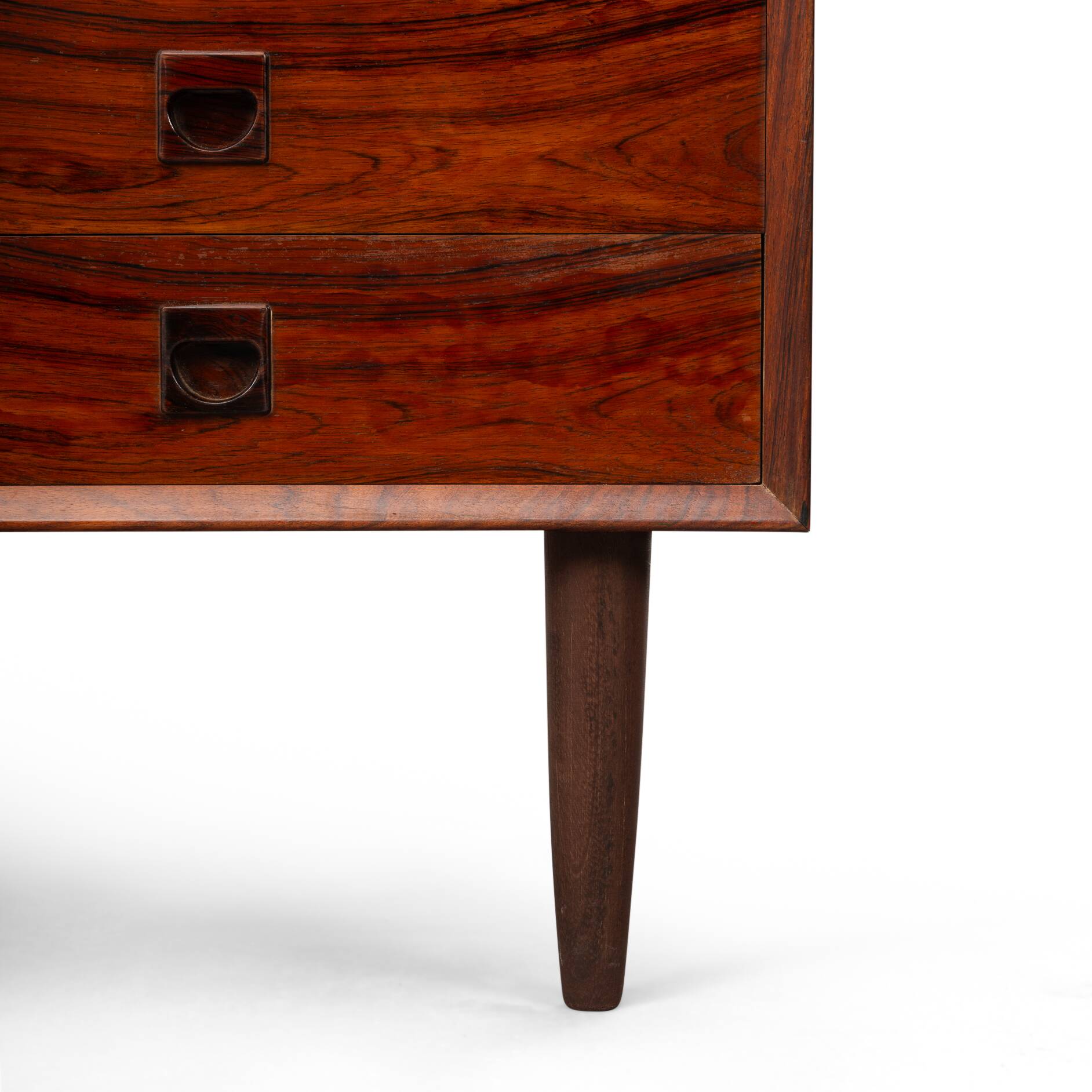 Danish Design Midcentury Rosewood chest of drawers made by Brouer Mobelfabrik, 1960s