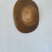 Ancien chapeau asiatique