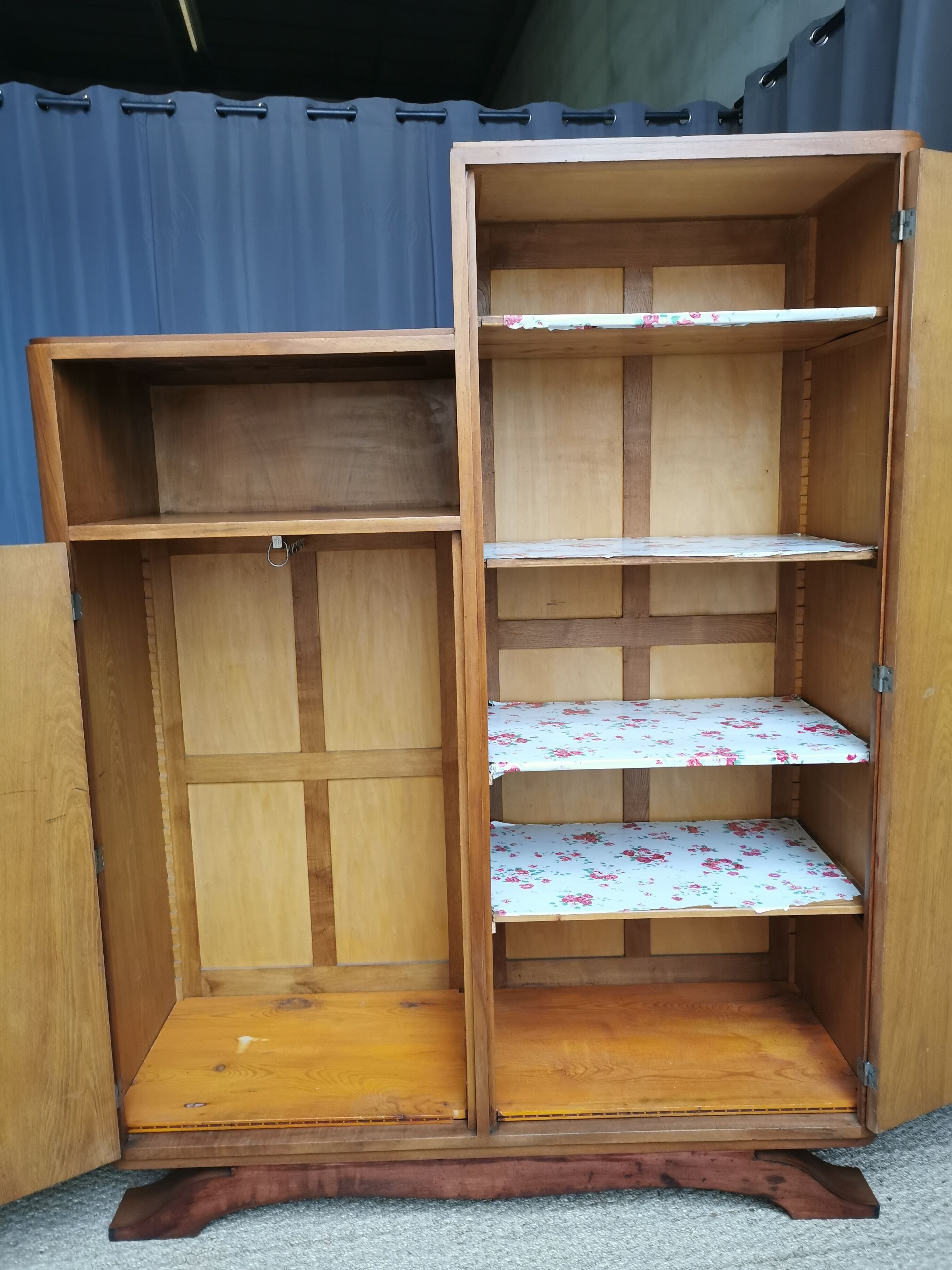 Vintage 50s asymmetrical wardrobe