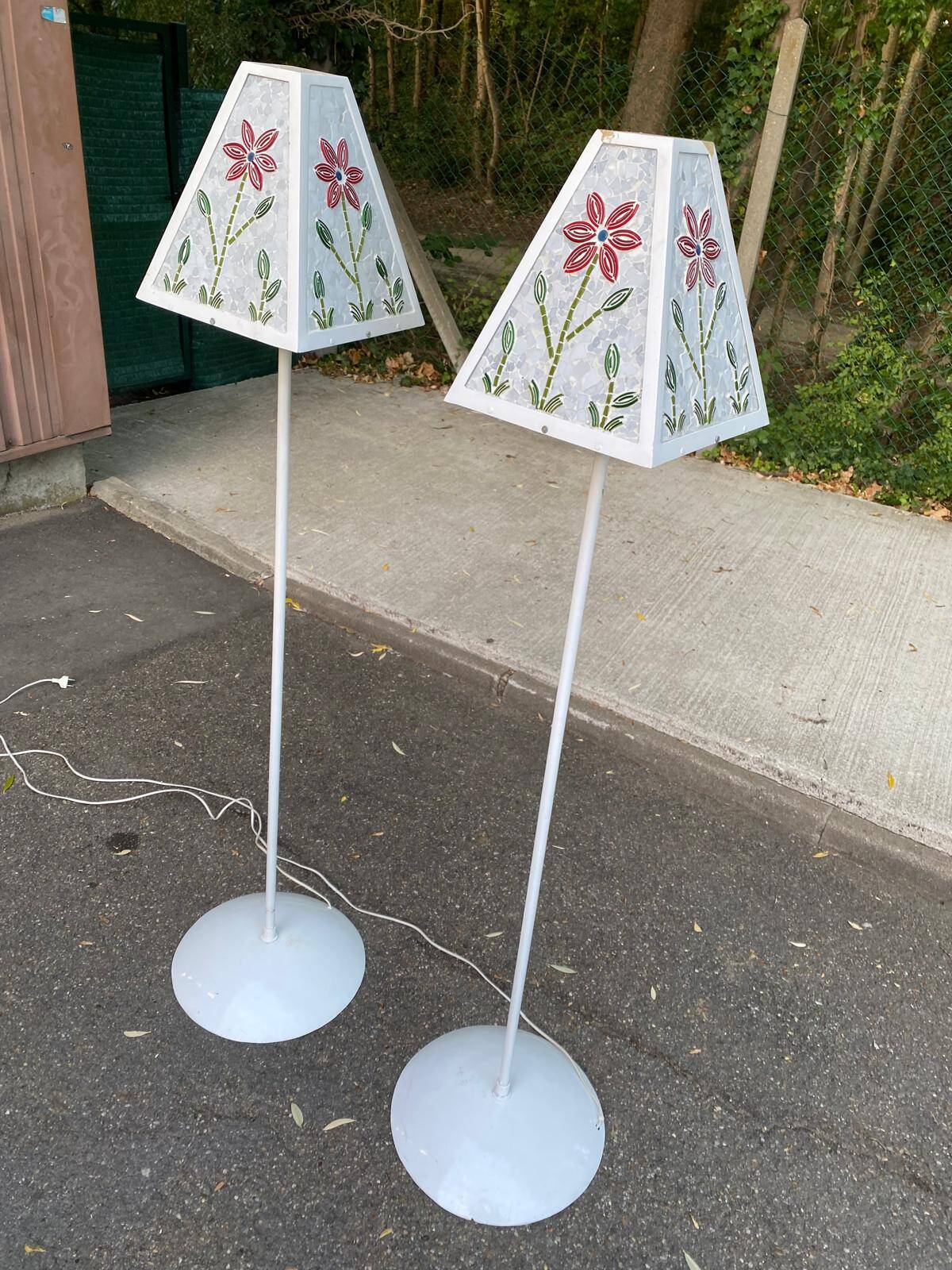 Pair of vintage mosaic glass lamps — Floral patterns