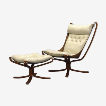 Falcon Chair and its ottoman, Sigurd Ressell for Vatne Màbler, 1970s