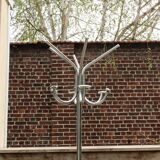 Vintage parrot, 1970s, in chrome metal.