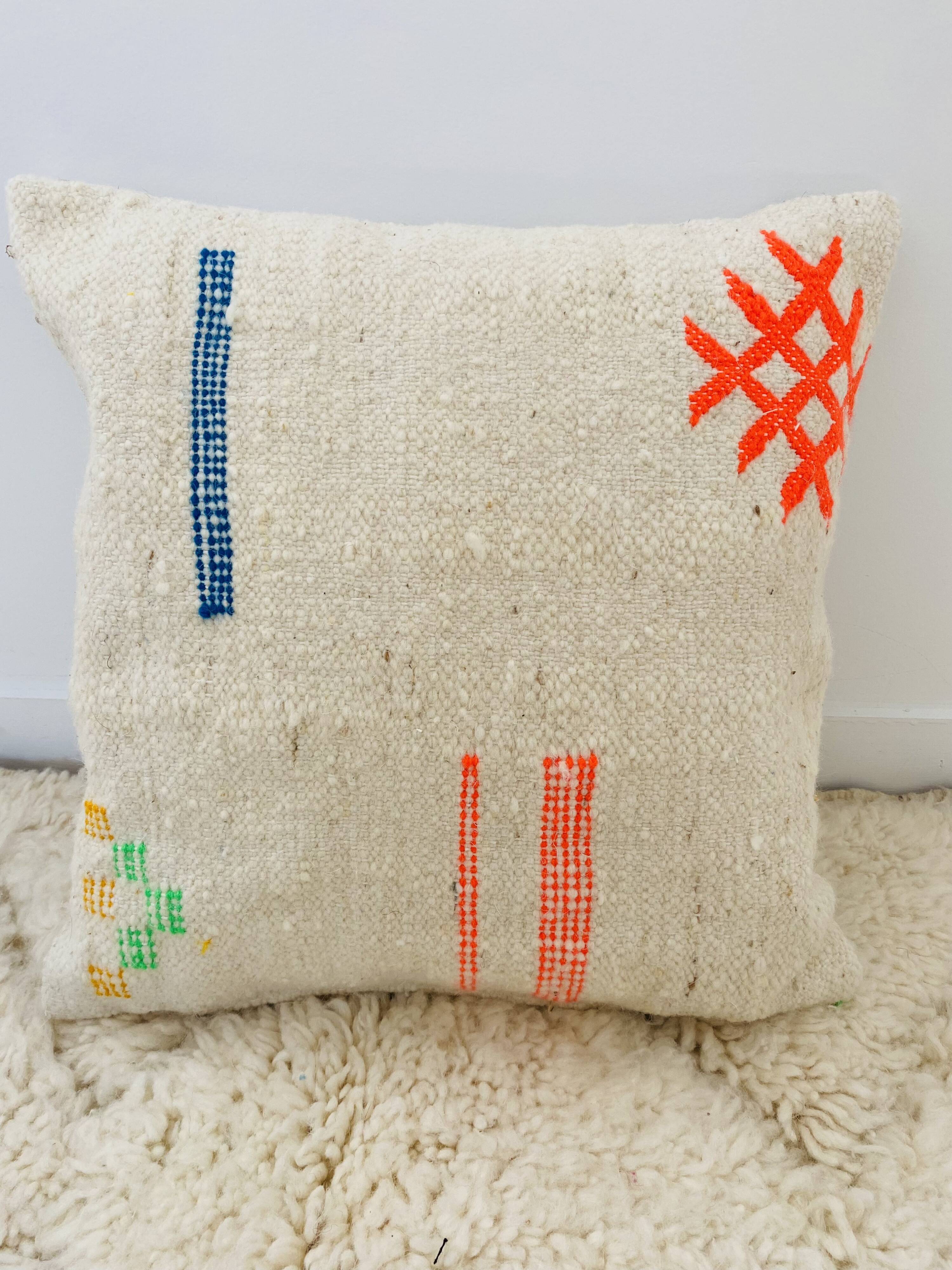 BERBER KILIM WOOL CUSHION COVER N°19
