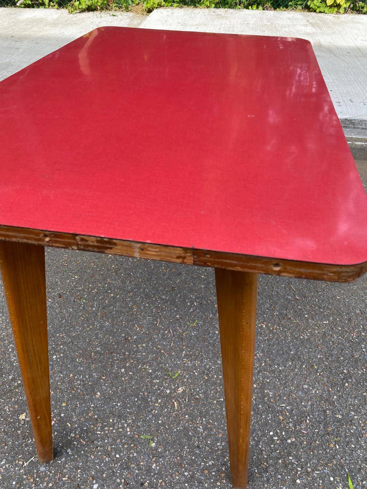 Scandinavian side table in solid wood and rosewood.