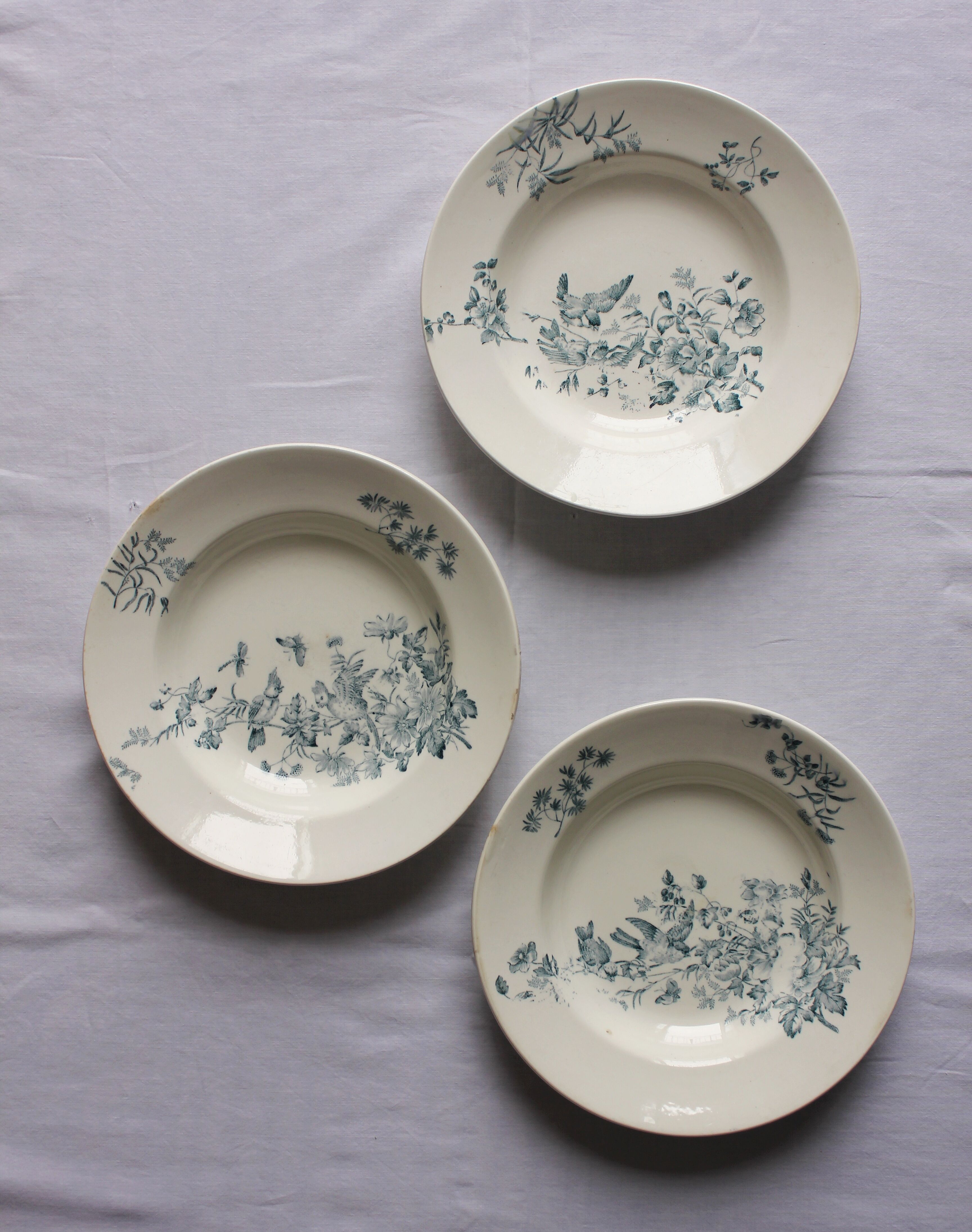 3 assiettes creuses de longwy
