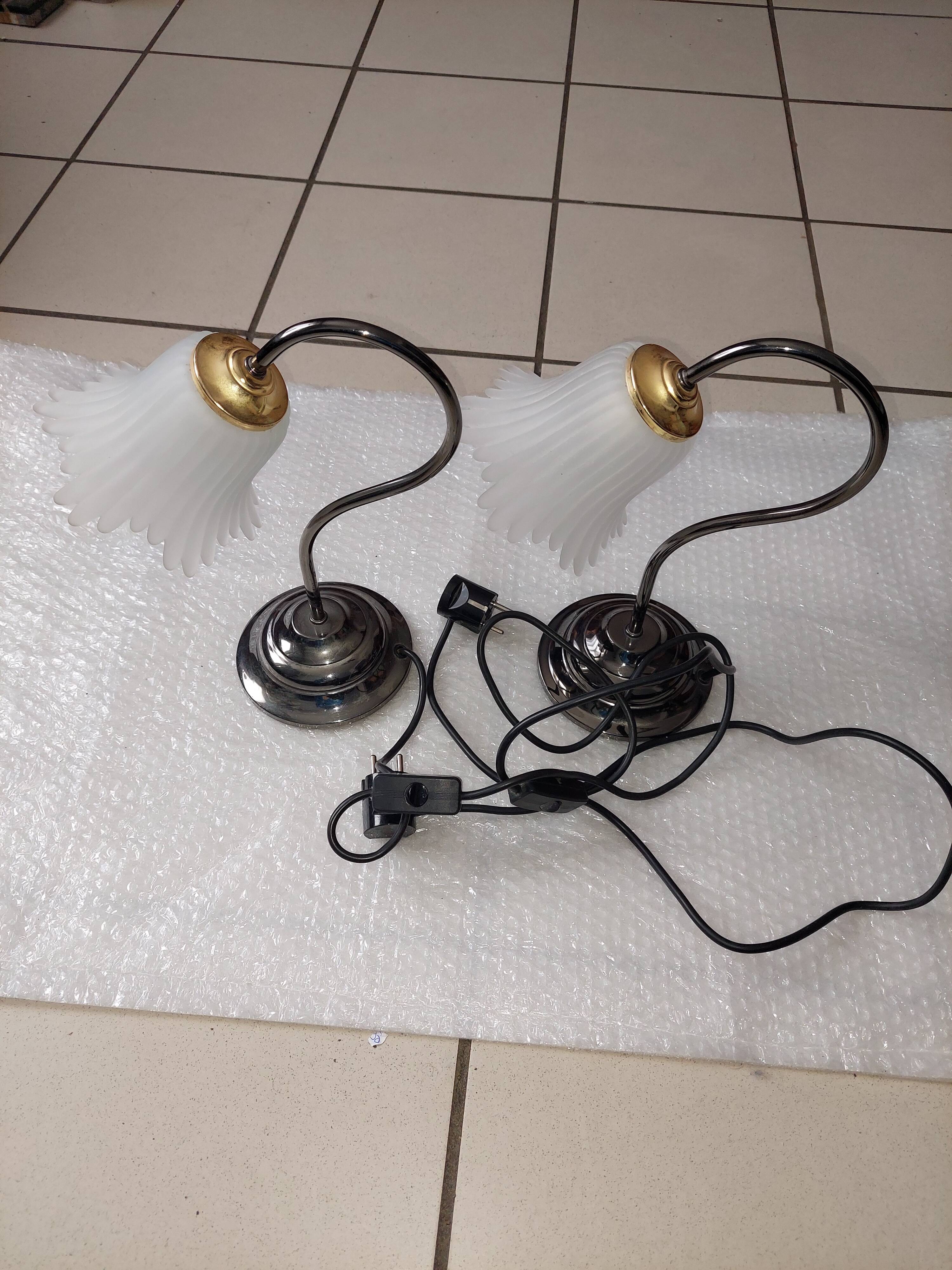 Set of 2 table lamps lampshade in opaline tulip glass Hufnagel Leuchten vintage