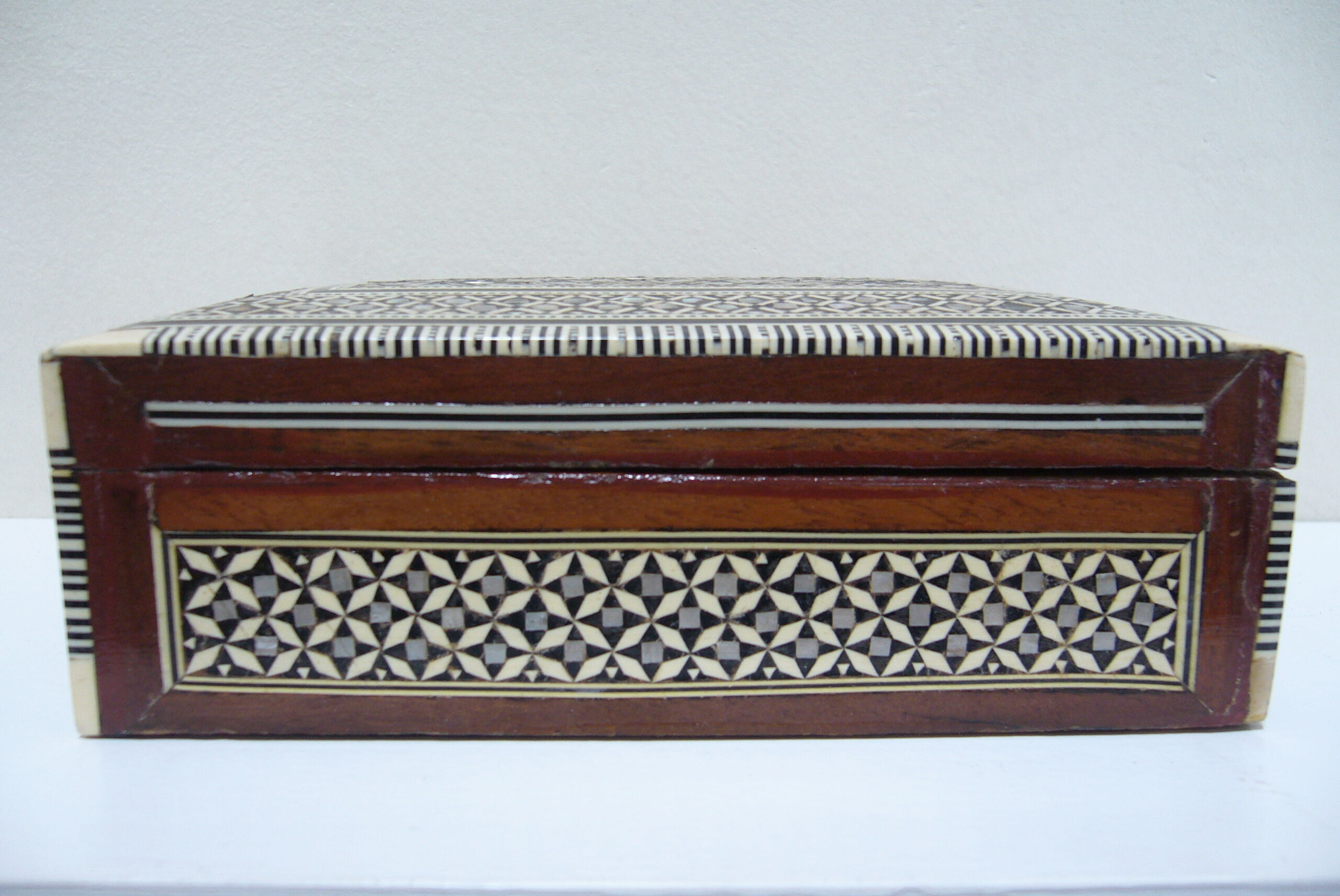 Oriental-style mother-of-pearl wooden box