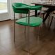 Chaise vintage chromée avec revêtement en skaï vert