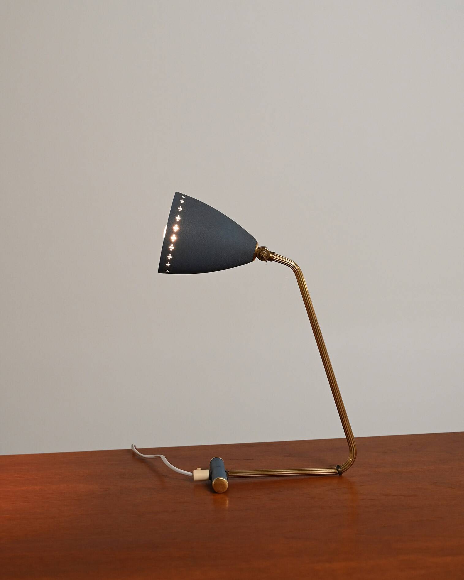Lampe de table par Eric Wärnå, Suède, années 1950.