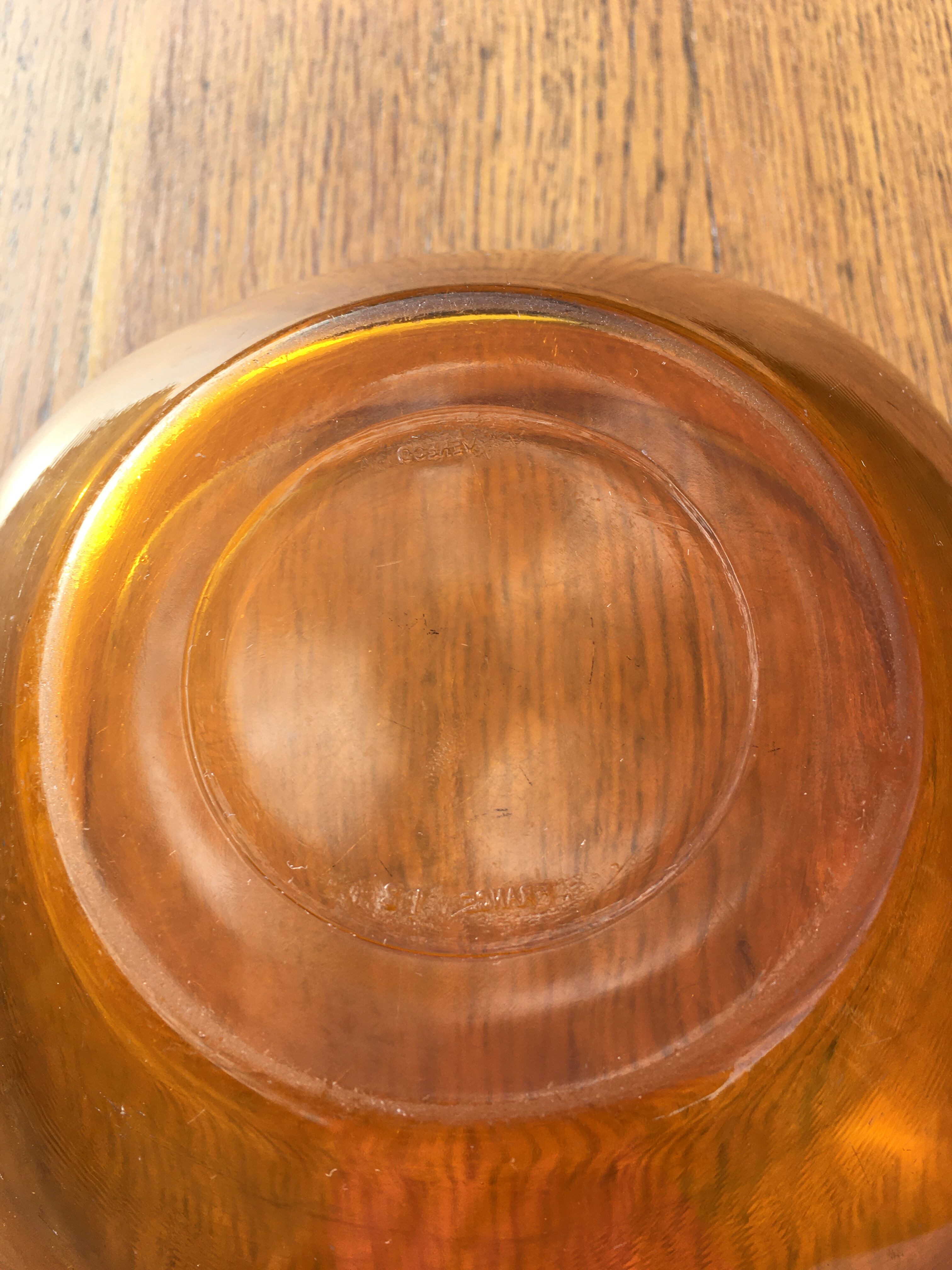 Saladier vintage en verre jaune