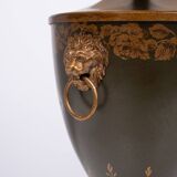 Beautiful metal green-painted tôle table lamp 1960s france