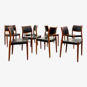 8 chaises de salle à manger #80 par Niels O. Møller pour J. L. Moller, années 1960