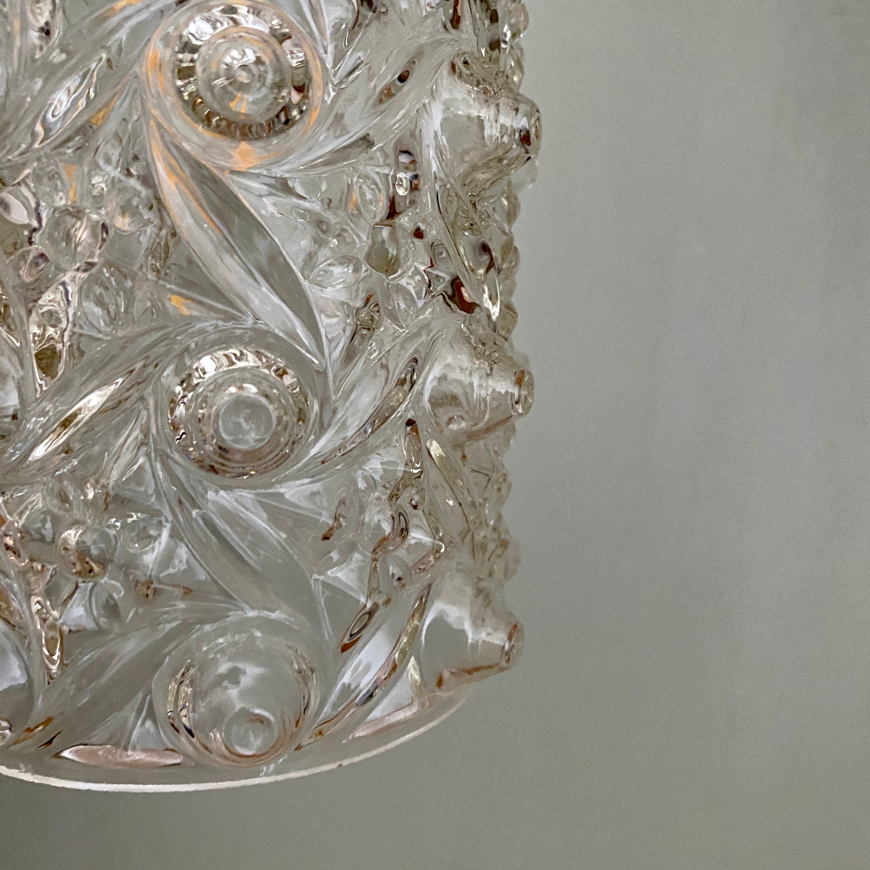 Vintage molded glass globe walker