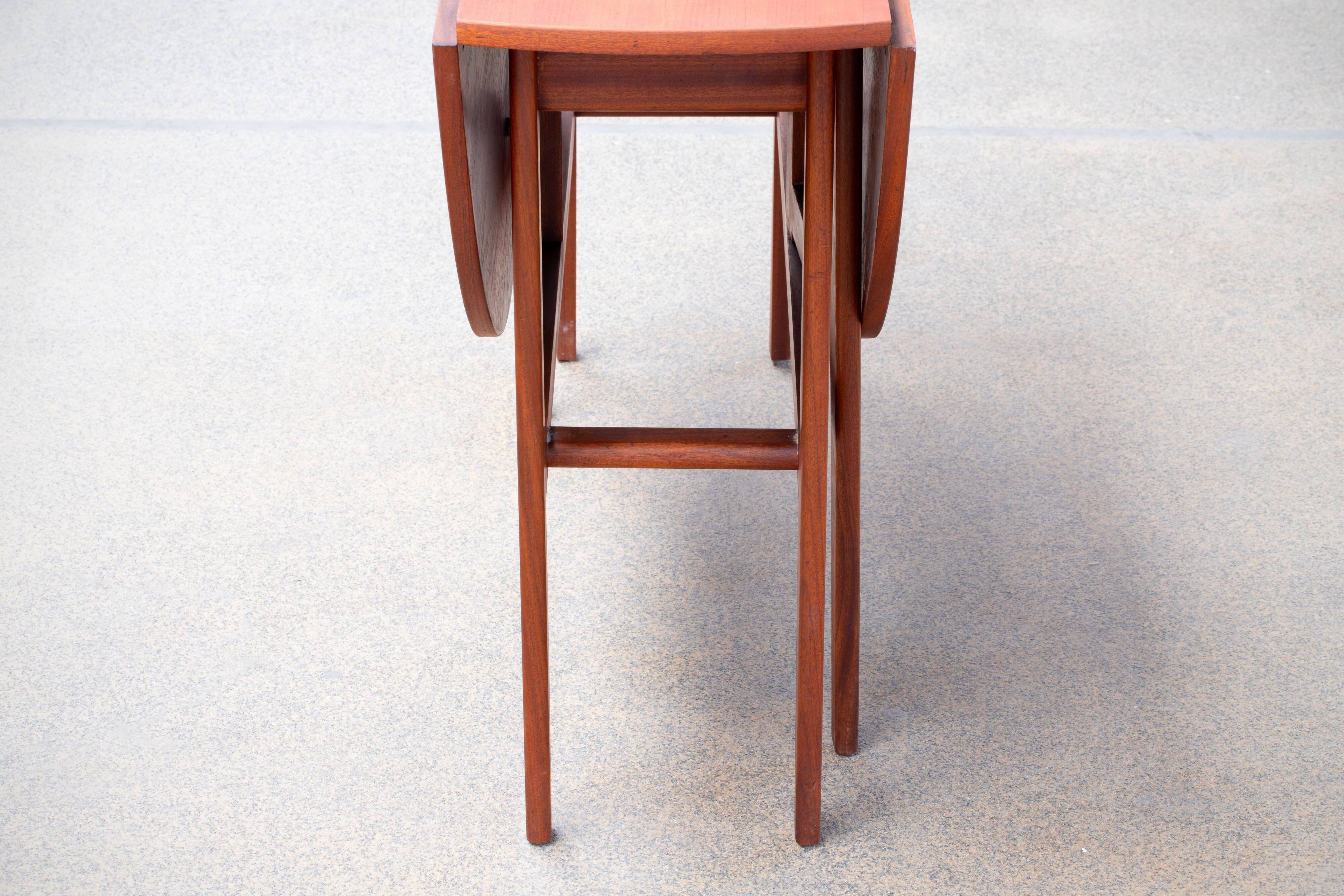 Table à manger scandinave vintage 1960