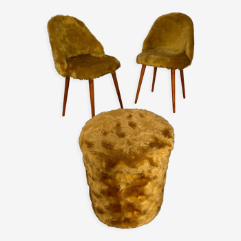 Series of two cocktail chairs and a Pelfran stool