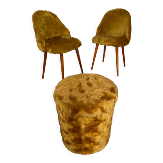 Série de deux chaises et un tabouret Pelfran
