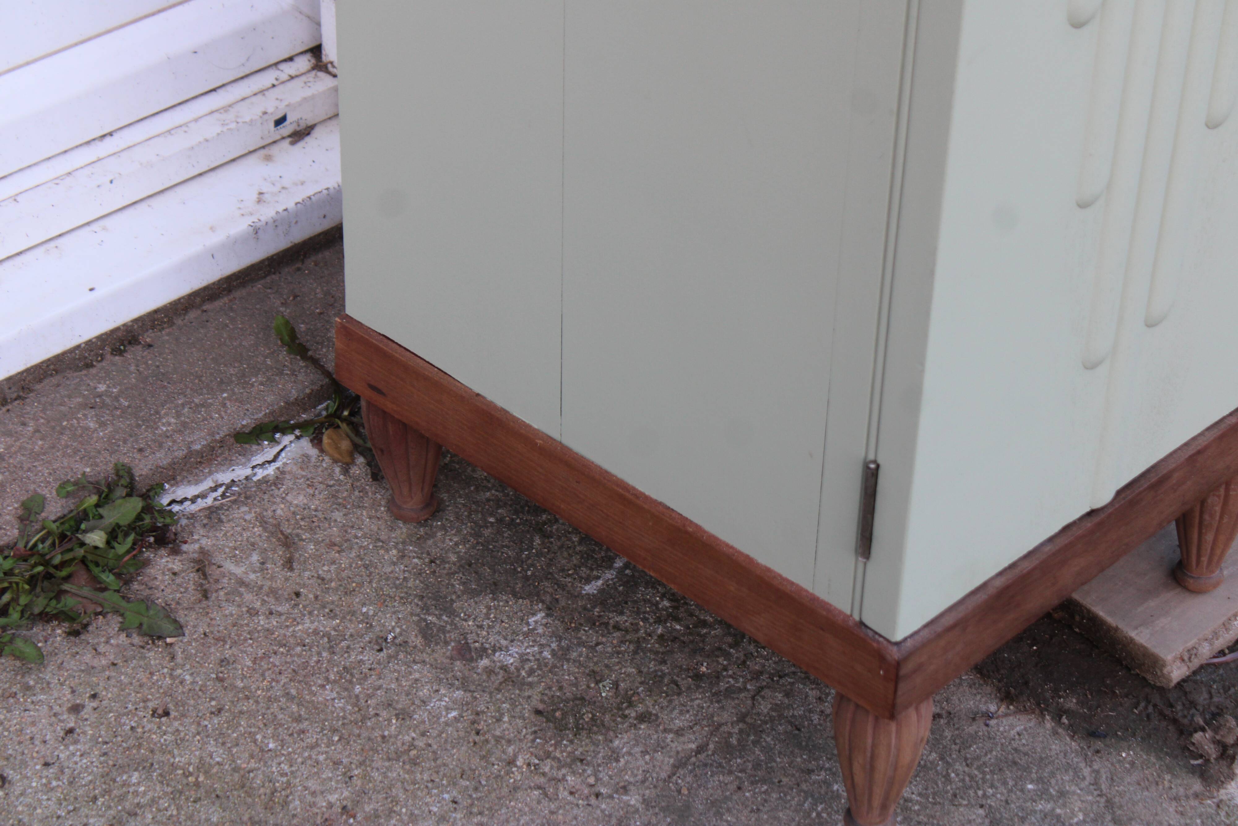 Renovated antique Art Deco sideboard – Lizard Green (Pure & Paint)