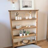 Retro chic wooden shelf