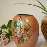 Vase en laiton polychrome émaillé vintage