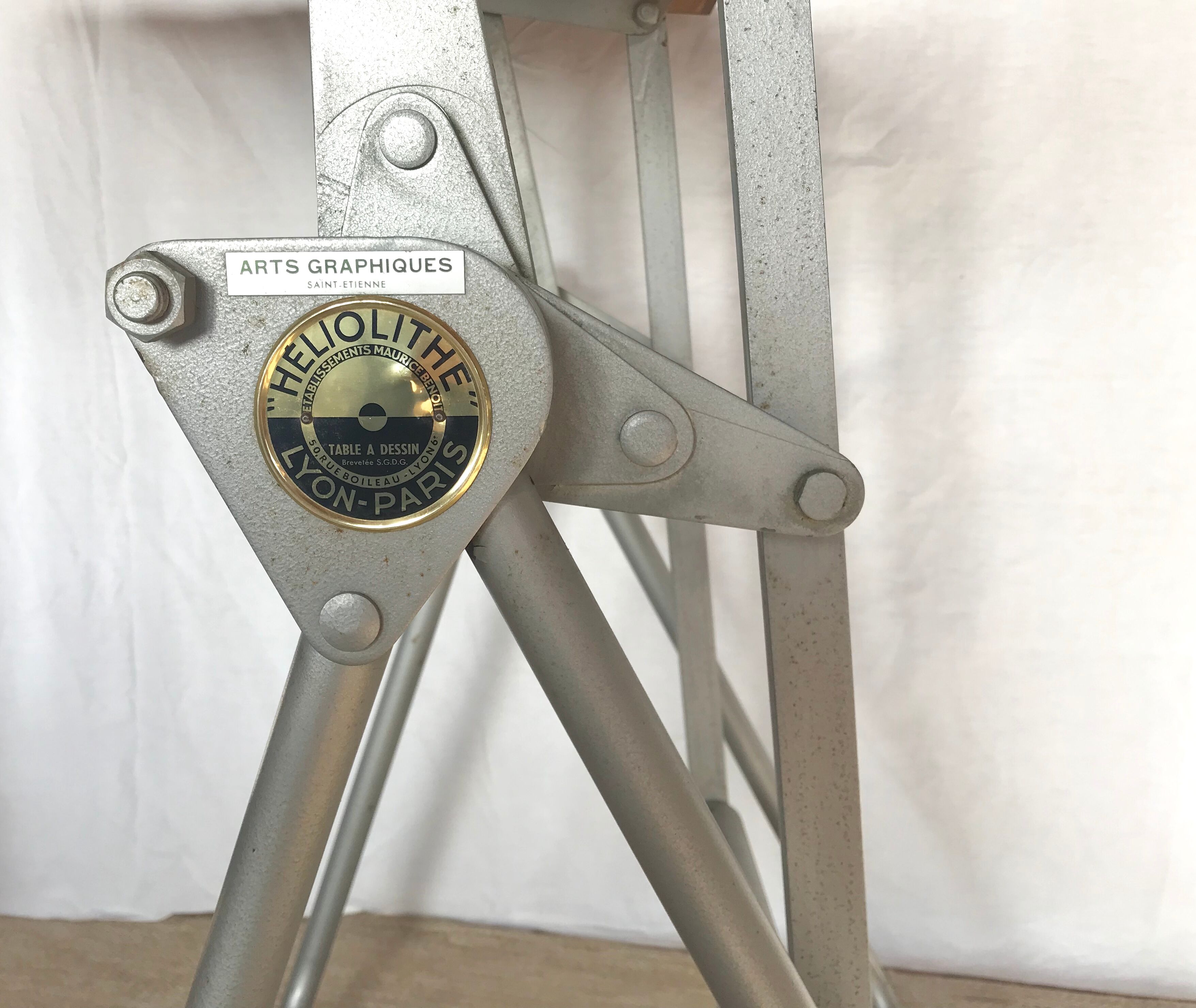 Architect Heliolithe vintage drafting table and Chair