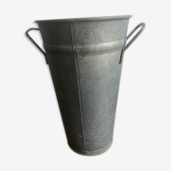 Pot en zinc, vase de fleuriste