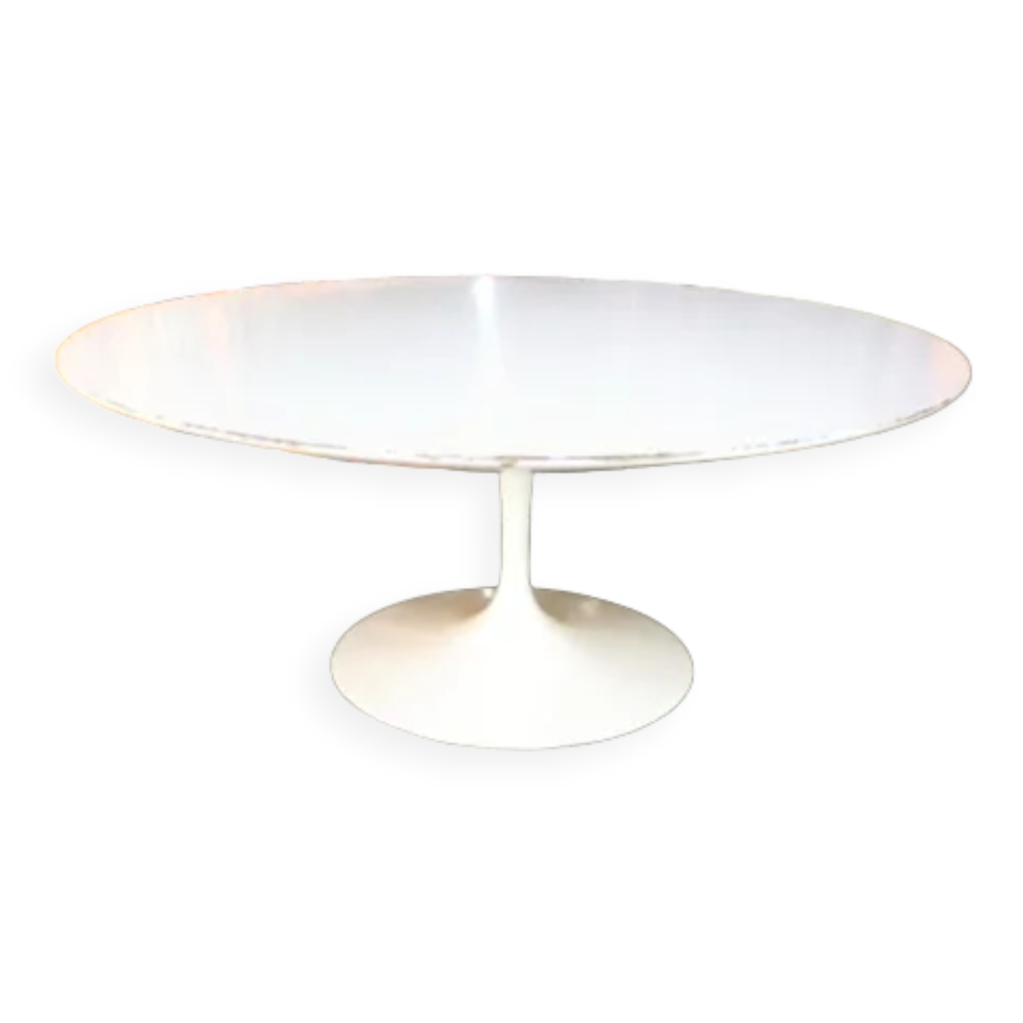 Coffee table by Eero saarinen for Knoll international
