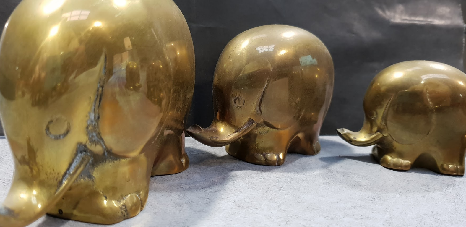Elephant family brass