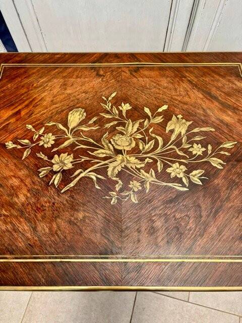 Napoleon III middle table with stretcher