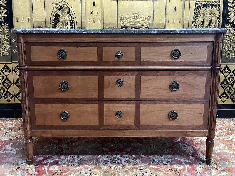 Louis XVI period chest of drawers in walnut and cherry wood Restored