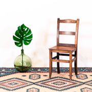 Chaise d'appoint / chaise de cuisine en bois ancien
