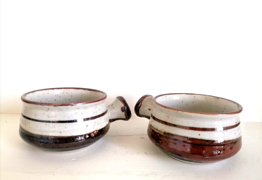 Pair of Japanese sandstone caquelons