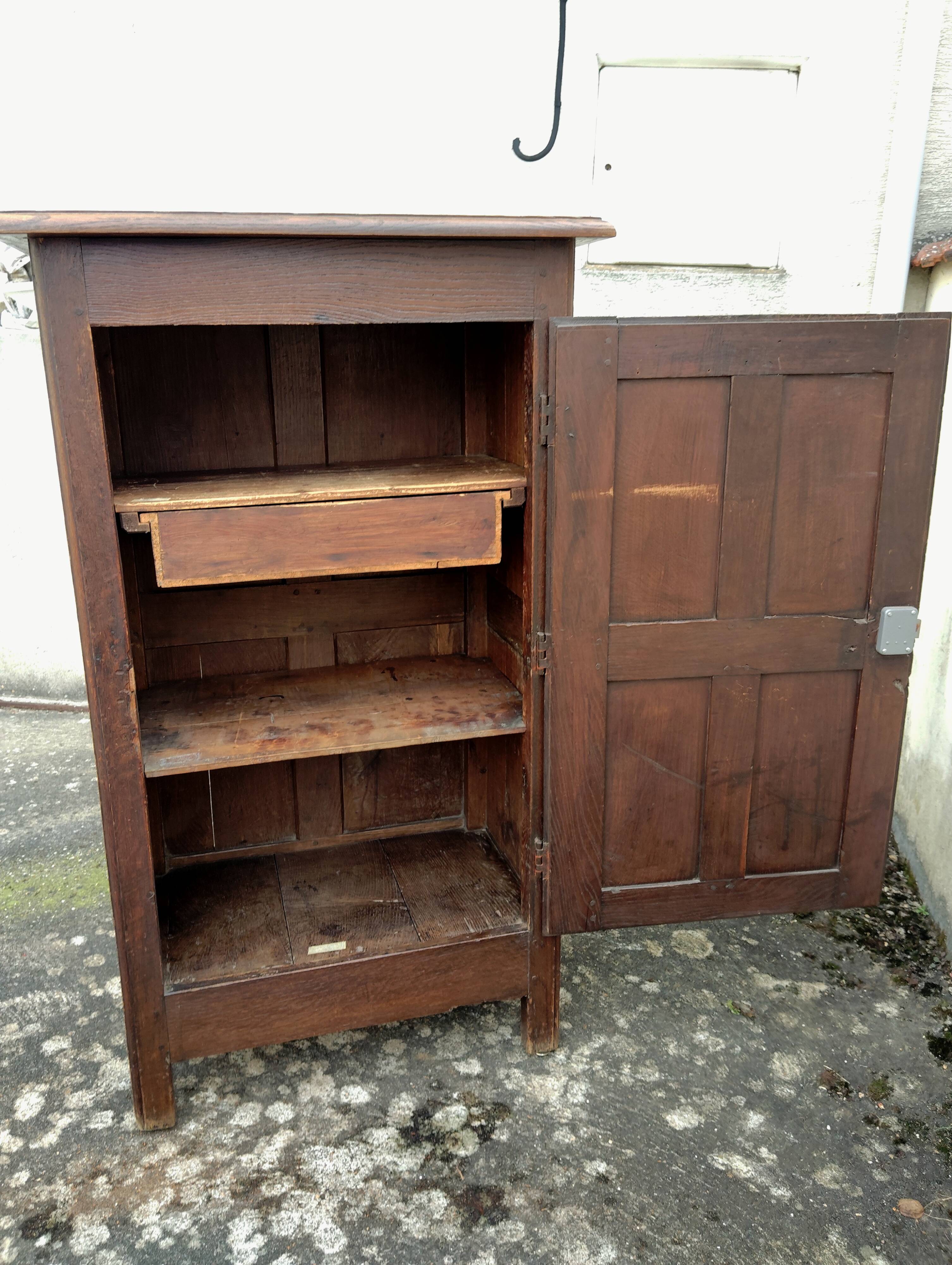 Hosiery cabinet
