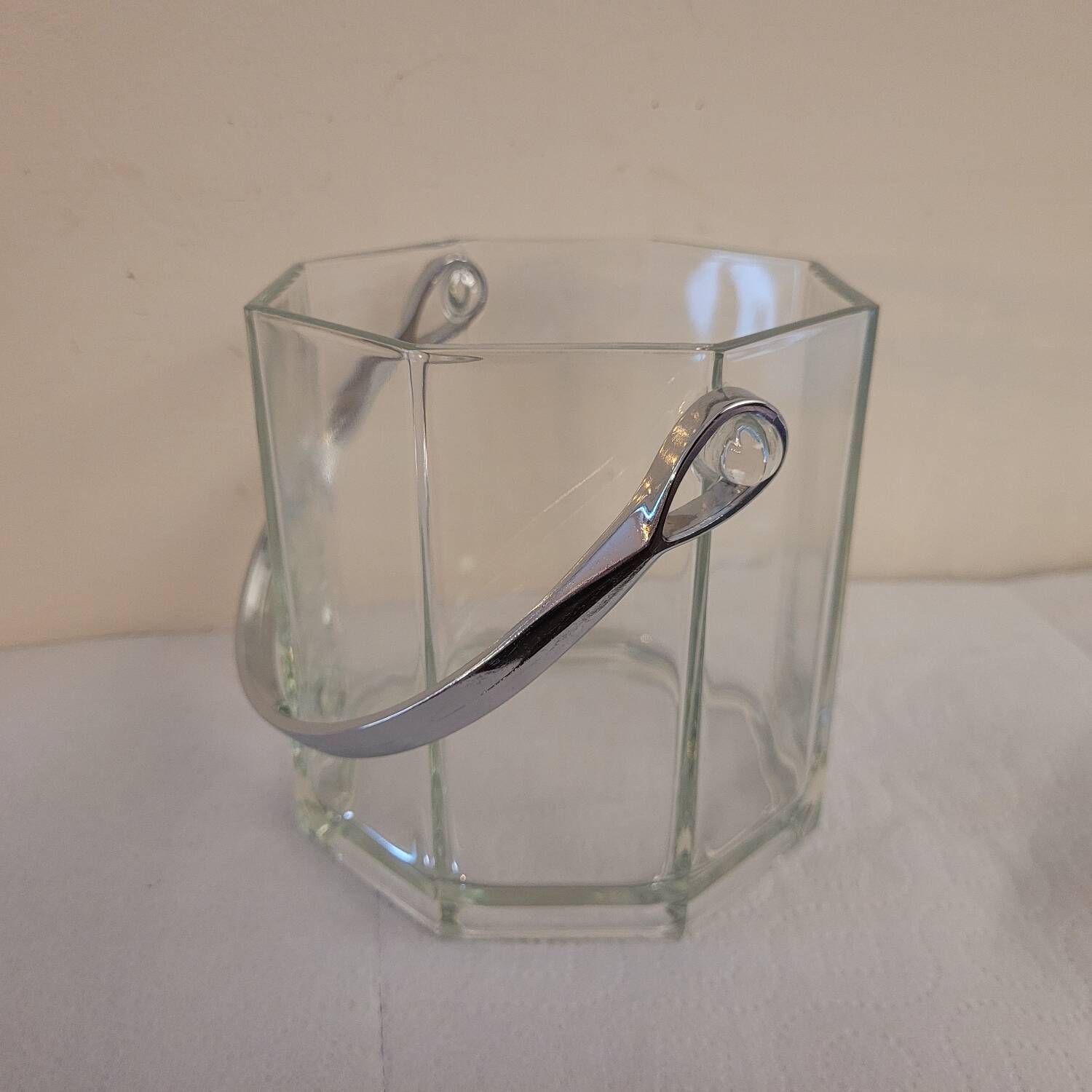 Seau champagne verre hexagonal anse métal 80's