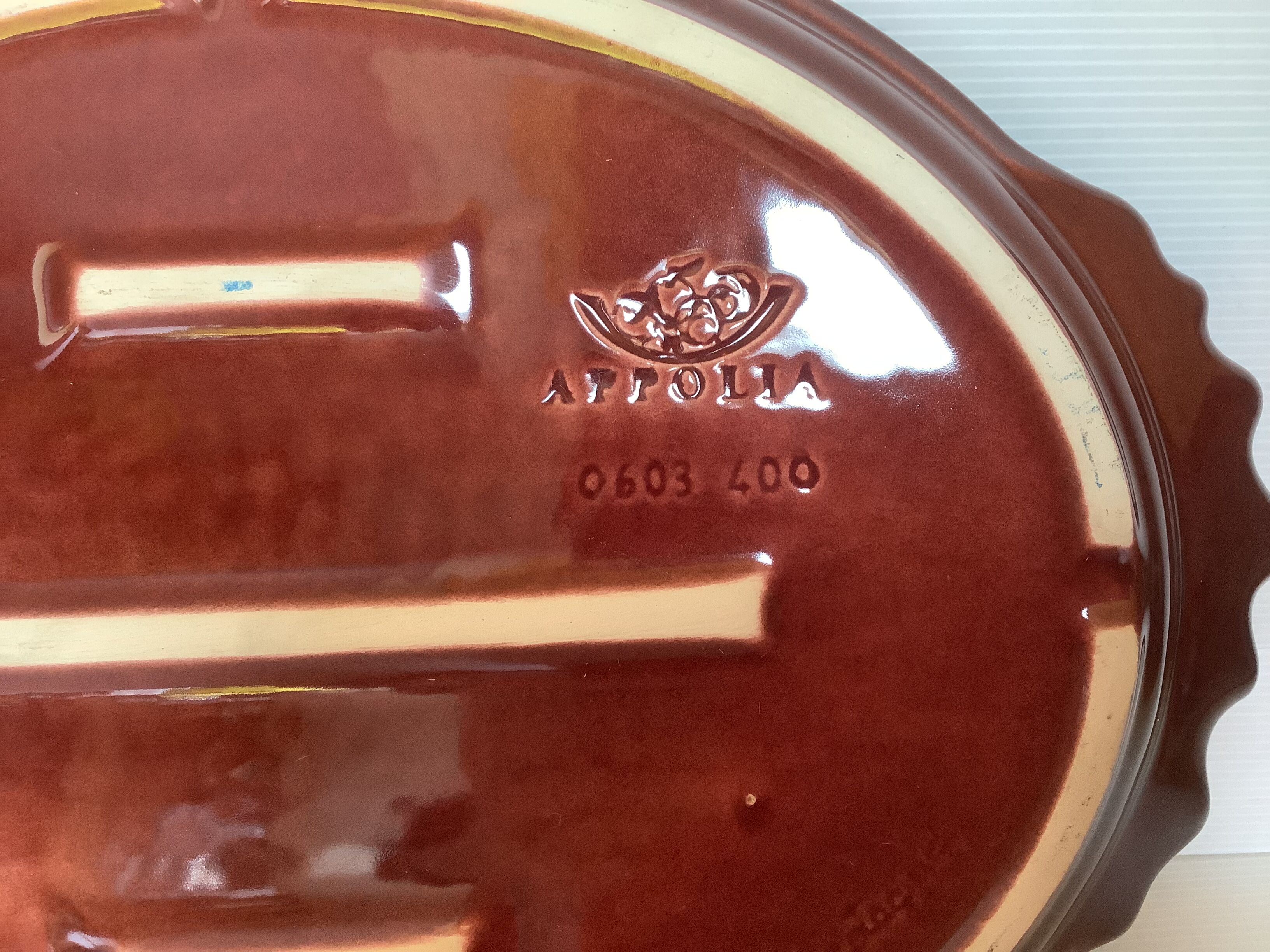 Garnet plate made in Brittany